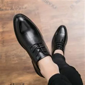 Свадебные туфли жениха Британская мужская обувь со стелькой, увеличивающей рост, мужская Черная деловая официальная повседневная кожаная обувь Мужская - Изображение 1  