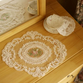 Обеденный стол из 1 шт., салфетка с вышивкой, коврик для тарелок из кружевной ткани в европейском стиле - Изображение 2  